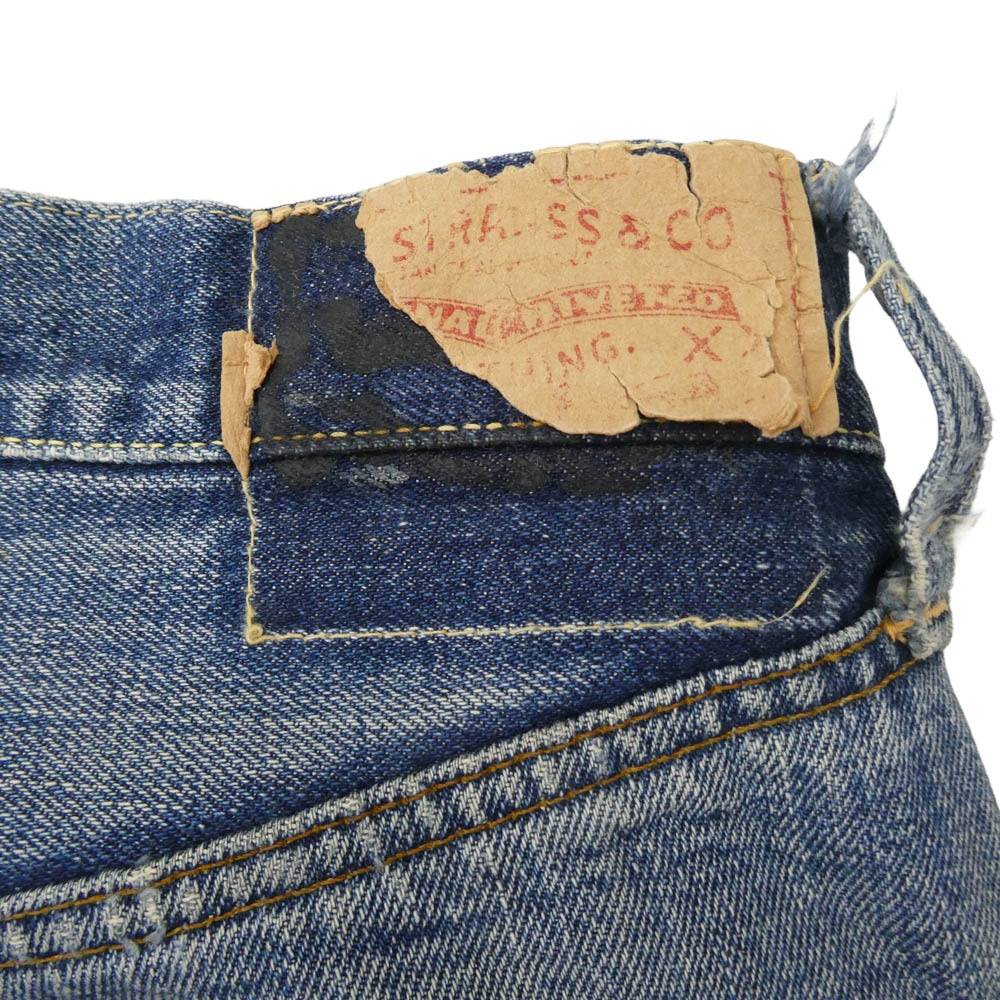 Levi's リーバイス Vintage ヴィンテージ 60s 501 ボタンフライ セルビッジ ストレート デニムパンツ 両面BIG E タグ 不均等Ⅴ 足長Rボタン フロントVステッチ ボタン裏刻印4 インディゴブルー系 サイズ表記なし【中古】