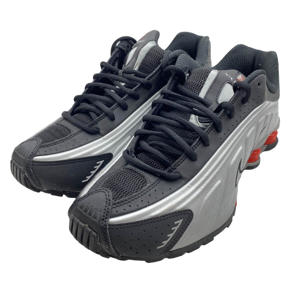 NIKE ナイキ HQ1988-002 Shox R4 Metallic Silver Red ショックス R4 ローカットスニーカー シルバー系 ブラック系 27.5cm【中古】