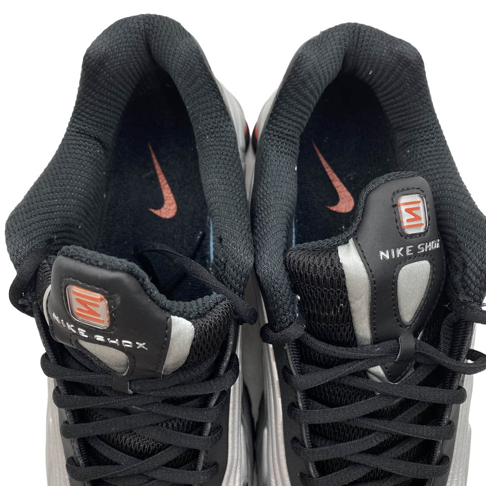 NIKE ナイキ HQ1988-002 Shox R4 Metallic Silver Red ショックス R4 ローカットスニーカー シルバー系 ブラック系 27.5cm【中古】