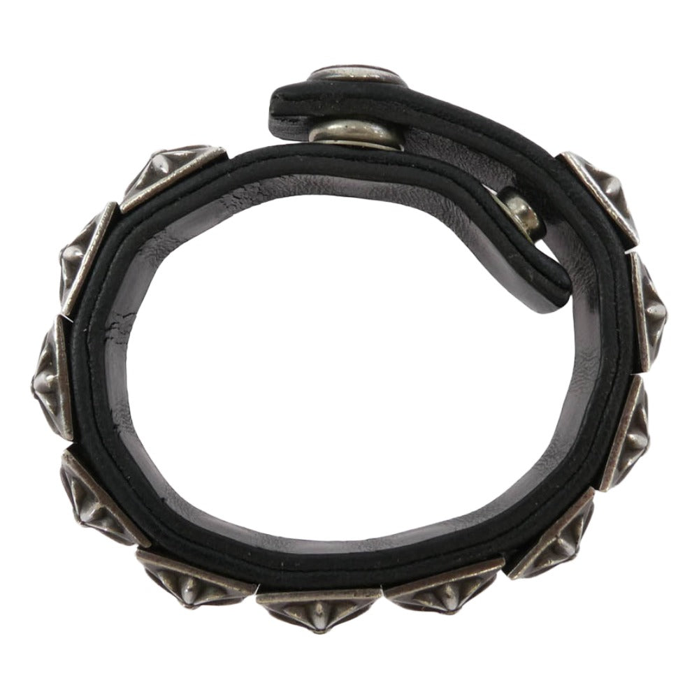 CHROME HEARTS クロムハーツ（原本無） ZERO STUD SNGL ROW ゼロ ピラミッド スタッズ シングル レザー ブレスレット シルバー系 ブラック系【中古】