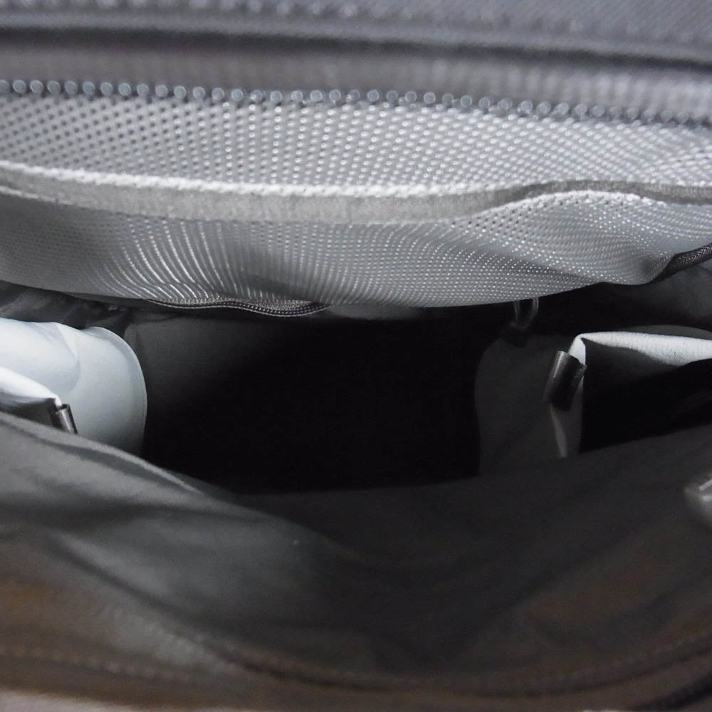 イエティ CROSSROADS 27L リュック バックパック バッグ ブラック系【中古】