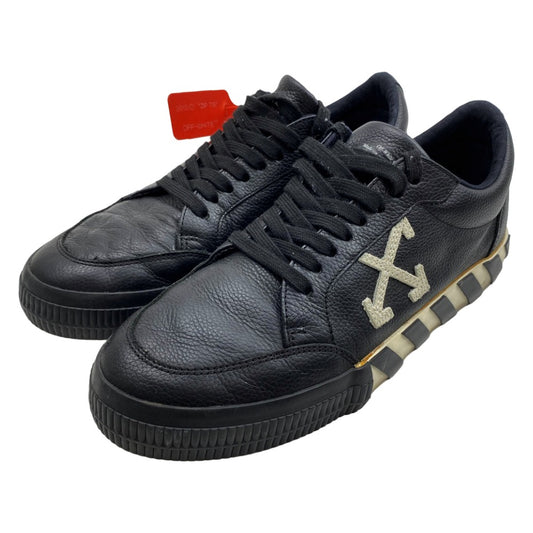 OFF-WHITE オフホワイト 19AW OMIA085F19D680011001 LOW VULCANIZED Black Leather タグ付き バルカナイズド アローロゴワッペン ローカット スニーカー シューズ ブラック系 42【中古】