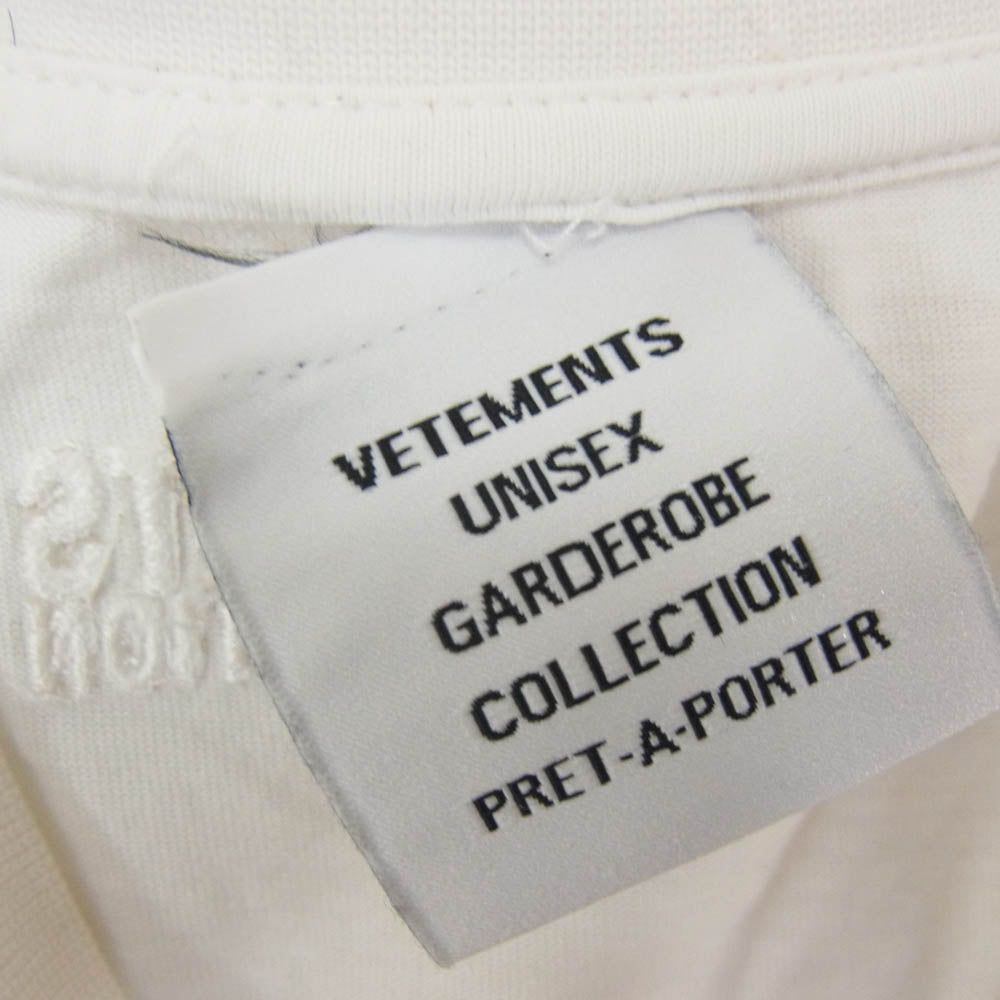VETEMENTS ヴェトモン 21AW UA52TR480W Black Label Oversized ブラック ラベル バックプリント オーバーサイズ Tシャツ 半袖カットソー ホワイト系 XS【中古】