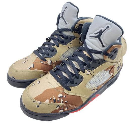 Supreme シュプリーム 15AW 824371-201 × Nike Air Jordan 5 Retro Desert Camo 【フェイクバスターズ鑑定済】ナイキ エアジョーダン5 デザートカモ ハイカット スニーカー カーキ系 27.5cm【新古品】【未使用】【中古】