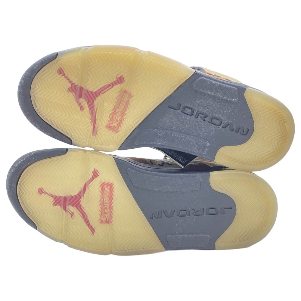 Supreme シュプリーム 15AW 824371-201 × Nike Air Jordan 5 Retro Desert Camo 【フェイクバスターズ鑑定済】ナイキ エアジョーダン5 デザートカモ ハイカット スニーカー カーキ系 27.5cm【新古品】【未使用】【中古】