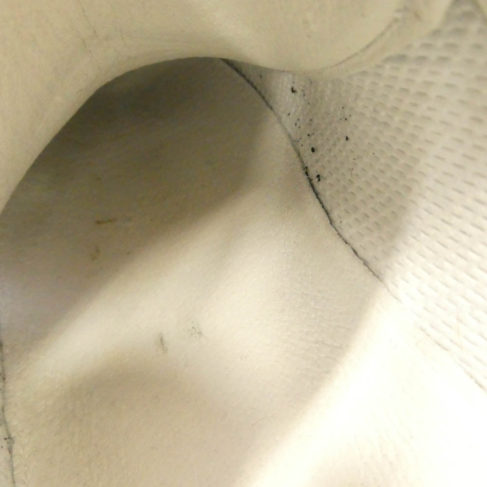 クルニ レザー ローカット スニーカー ホワイト系 9【中古】