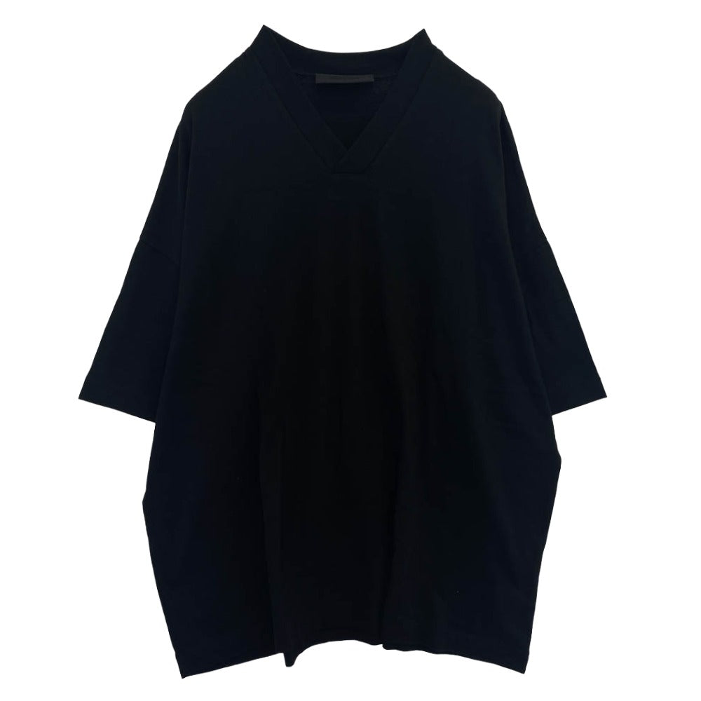 FEAR OF GOD フィアオブゴッド 125SP244214F Essentials エッセンシャルズ V-NECK T-SHIRT Vネック 半袖 Tシャツ ブラック系 S【美品】【中古】