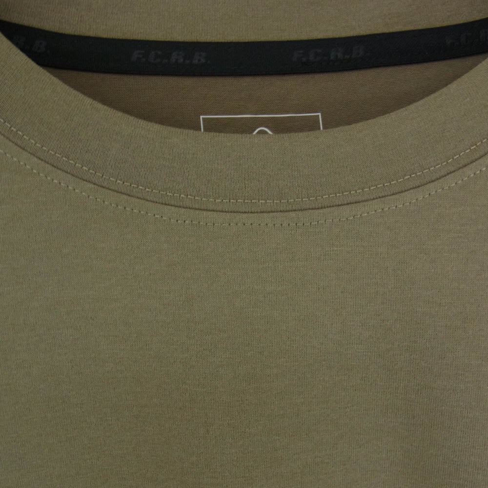F.C.R.B. エフシーアールビー 23SS FCRB-230052 POLARTEC POWER DRY LOGO TEE ポーラテック ロゴプリント ドライ 半袖 Tシャツ カーキ系 XL【中古】