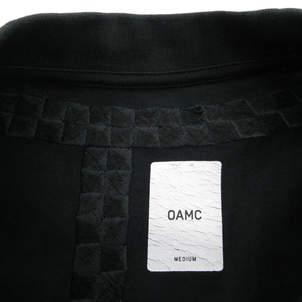OAMC オーエーエムシー 16SS IO21685 Checked Nacklace Pattern T-Shirt チェック 刺繍 半袖 Tシャツ ブラック系 M【中古】