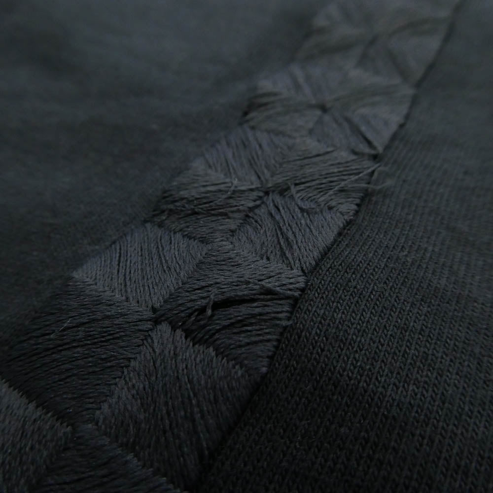 OAMC オーエーエムシー 16SS IO21685 Checked Nacklace Pattern T-Shirt チェック 刺繍 半袖 Tシャツ ブラック系 M【中古】