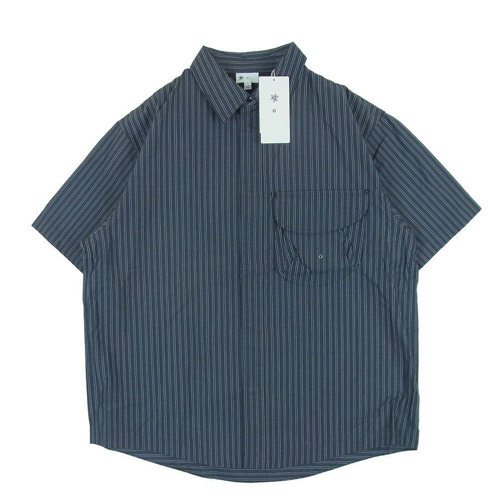 Goldwin ゴールドウィン 26SS GZ56105 Reflective Striped Shirt レトロ リフレクティブ ショート スリーブ 半袖 シャツ チャコール系 DEEP CHARCOAL M 2【極上美品】【中古】