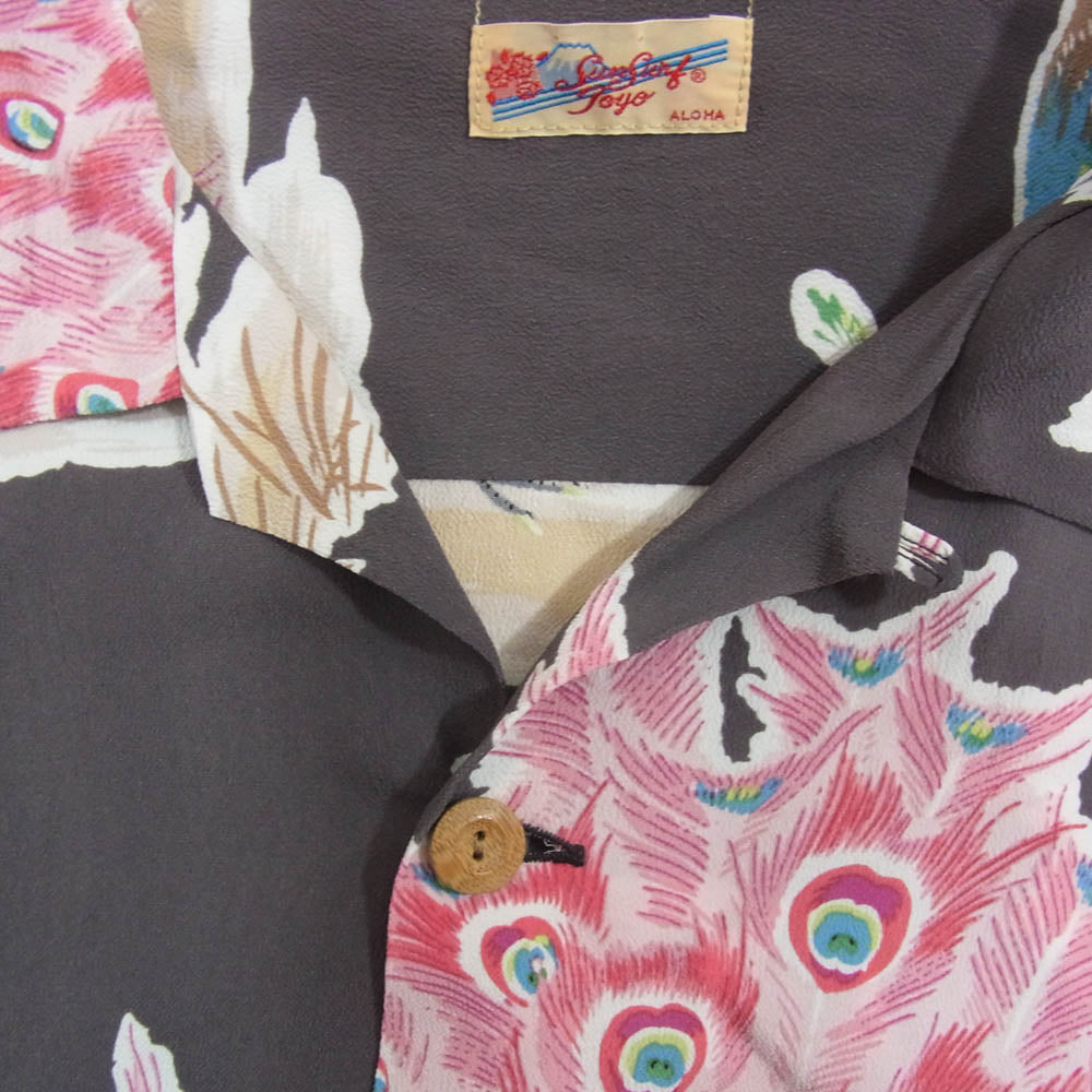 SUN SURF サンサーフ SS39214 RAYON HAWAIIAN SHIRT PIKAKE 和柄 孔雀 レーヨン ハワイアン 半袖 シャツ ピカケ チャコール系 M【美品】【中古】