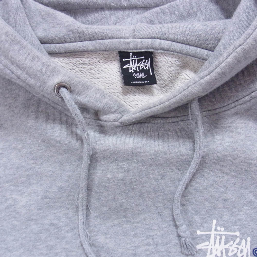 STUSSY ステューシー ストックロゴ フロント バック プリント フーディー プルオーバー パーカー グレー系 S【中古】