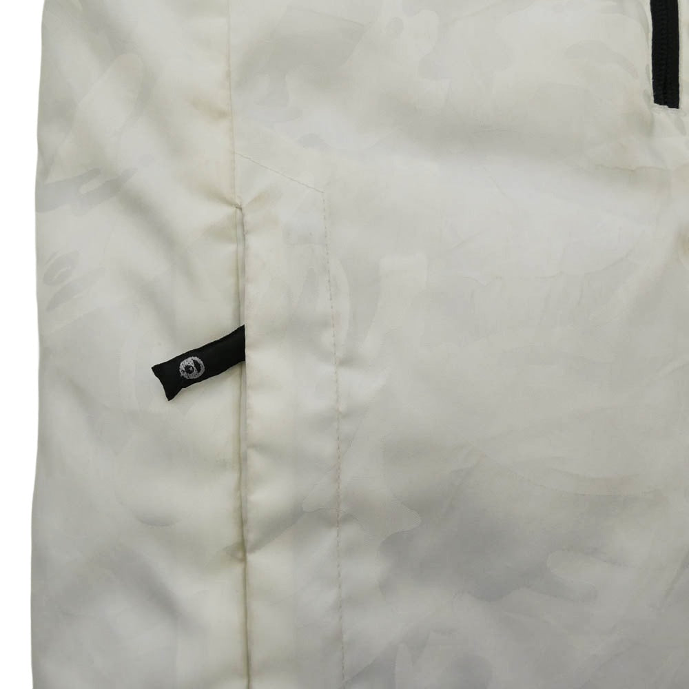 A BATHING APE アベイシングエイプ AAPDNM7071XX5 【フェイクバスターズ鑑定済】AAPE APUNVS カモフラ ワッペン フーディー ドローコード付き ダウン ジャケット ホワイト系 ブラック系 S【中古】