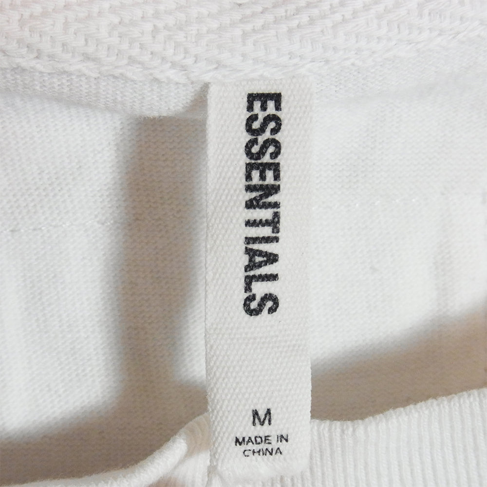 FEAR OF GOD フィアオブゴッド FOG ESSENTIALS エッセンシャルズ 半袖 Tシャツ カットソー ホワイト系 M【中古】