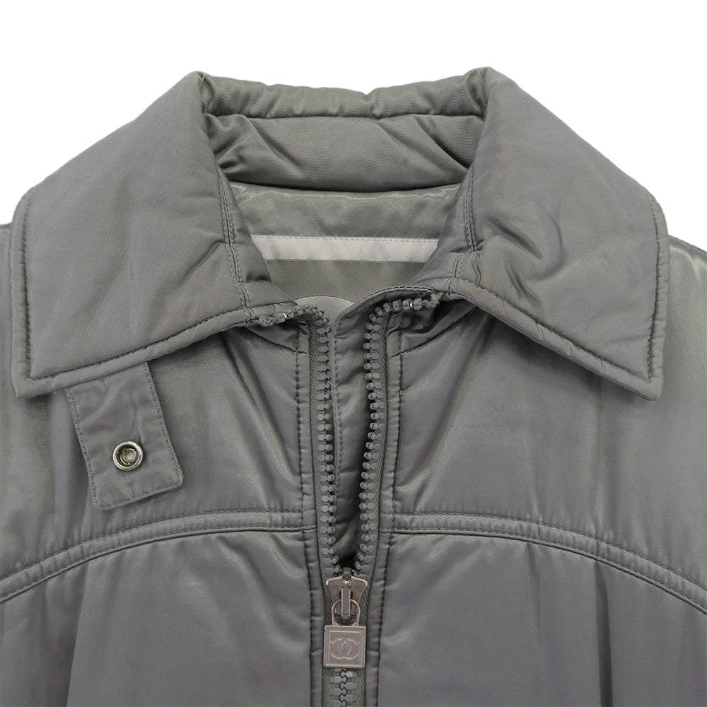 CHANEL シャネル P24104V15266 SPORTS スポーツライン ココマーク 中綿 ジップアップ コート シルバー系 40【中古】