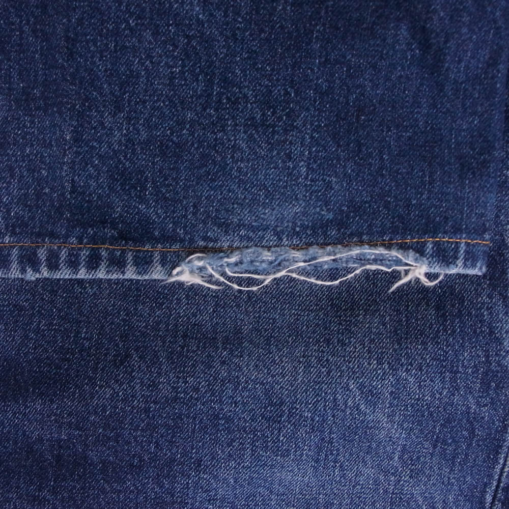 Levi's リーバイス Vintage ヴィンテージ 90s ボタン裏555 バレンシア工場 USA製 501XX デニム パンツ インディゴブルー系 W30L36【中古】