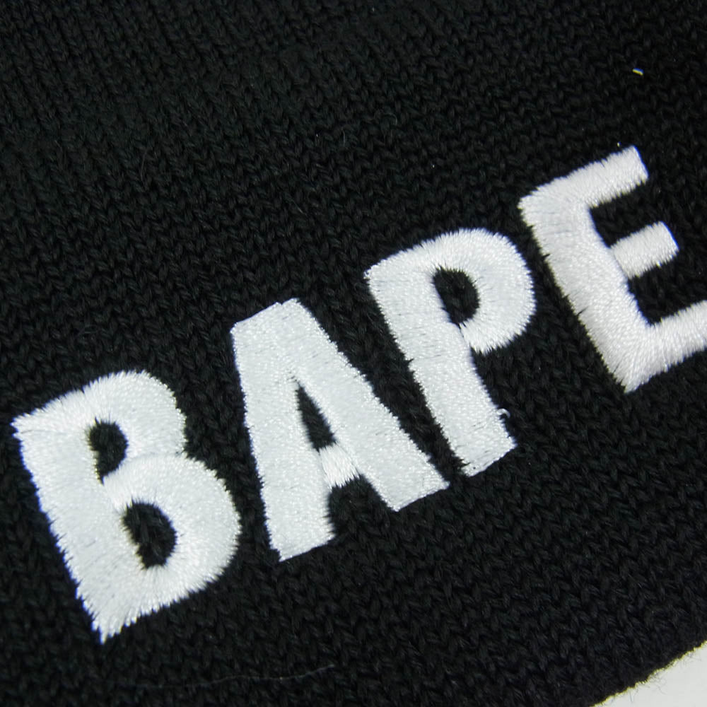 A BATHING APE アベイシングエイプ 001GDM201002H BAPE ロゴ刺繍 ビーニー ニット キャップ 帽子 ブラック系 F【新古品】【未使用】【中古】
