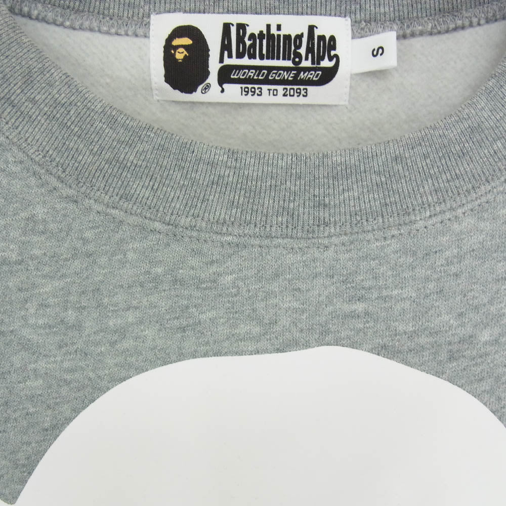 A BATHING APE アベイシングエイプ 001GDM201002H フロントプリント クルーネック スウェット グレー系 S【新古品】【未使用】【中古】