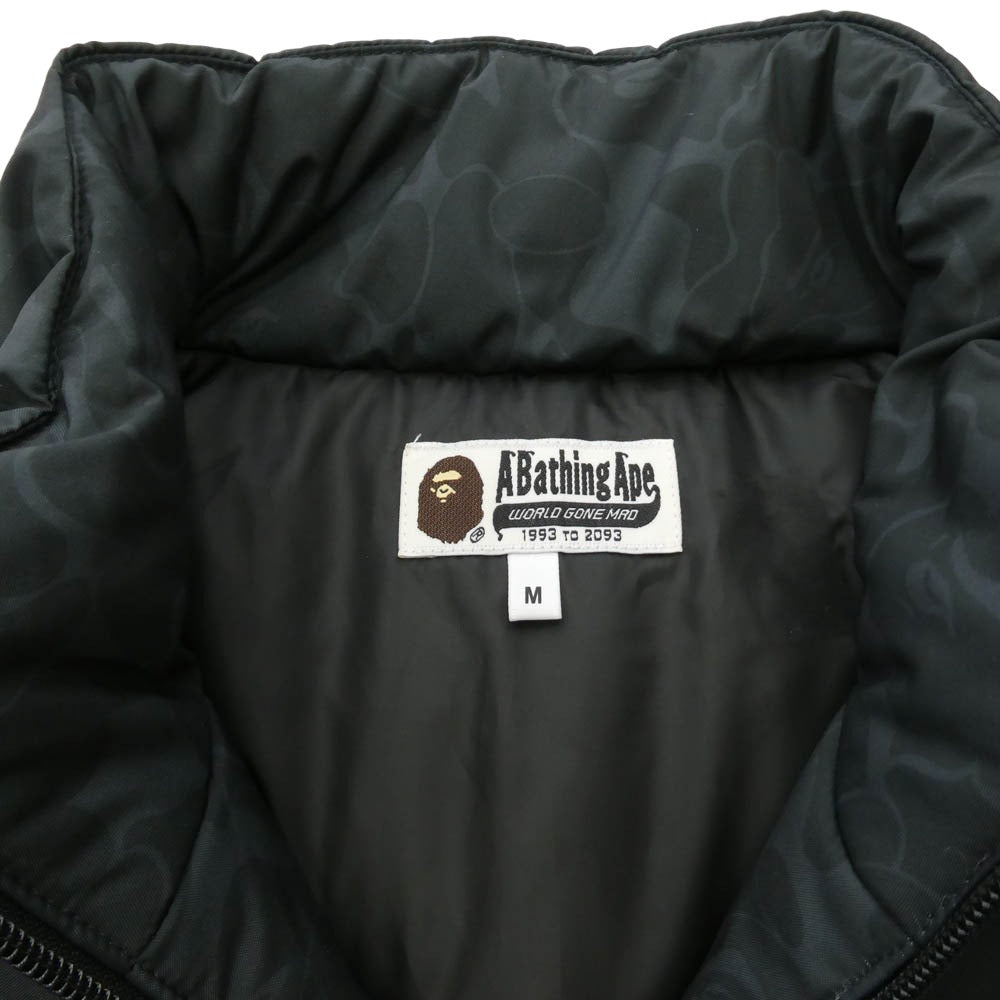 A BATHING APE アベイシングエイプ 001GDM201002H カモ柄 ナイロン 中綿 ベスト 迷彩 M ブラック系 M【新古品】【未使用】【中古】