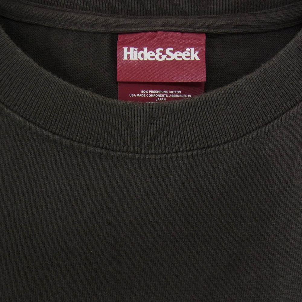 HideandSeek ハイドアンドシーク フロント アーチロゴ プリント ショートスリーブ Tシャツ 半袖カットソー チャコール系 L【中古】