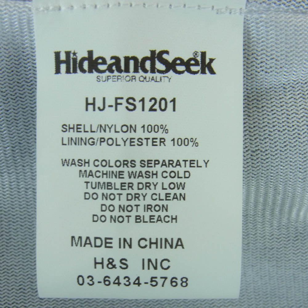HideandSeek ハイドアンドシーク HJ-FS1201 フロント バック ロゴ プリント コーチ ジャケット ブラック系 L【新古品】【未使用】【中古】