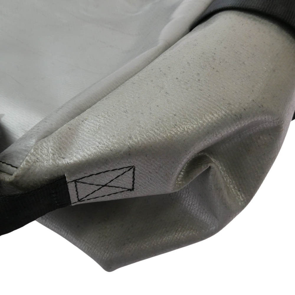 FREITAG フライターグ 2WAY リュック ボストンバッグ シルバー系 レッド系【中古】