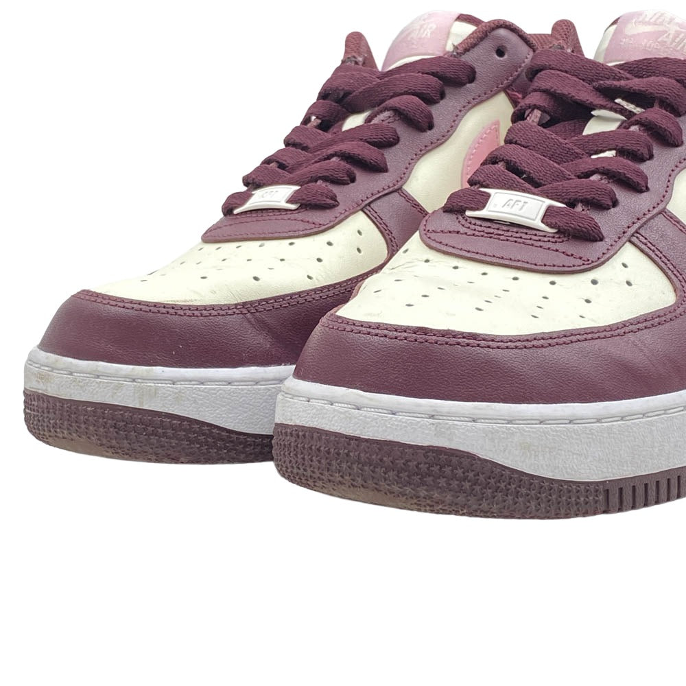 NIKE ナイキ FD9925-161 AIR FORCE 1 07 VALENTINE’S DAY 2023 エアフォース1 バレンタインデー ローカット スニーカー エンジ系 ホワイト系 ピンク系 29cm【中古】
