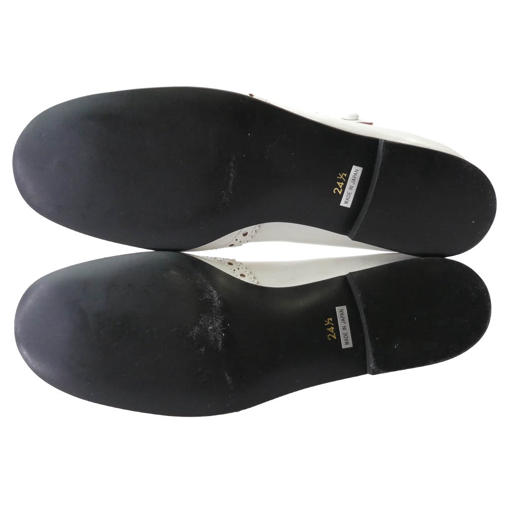 tao COMME des GARCONS タオ コムデギャルソン 25AW TZ-K108-001 ウィングチップ ストラップ フラットシューズ レザー パンプス ホワイト系 24.5cm【美品】【中古】