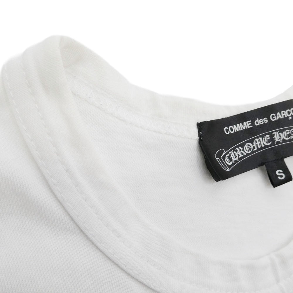 CHROME HEARTS クロムハーツ（原本無） COMME des GARCONS コムデギャルソン DSMG ドーバーストリートマーケット銀座限定 スクロールラベルプリント 半袖 Tシャツ ホワイト系 マルチカラー系 S【中古】