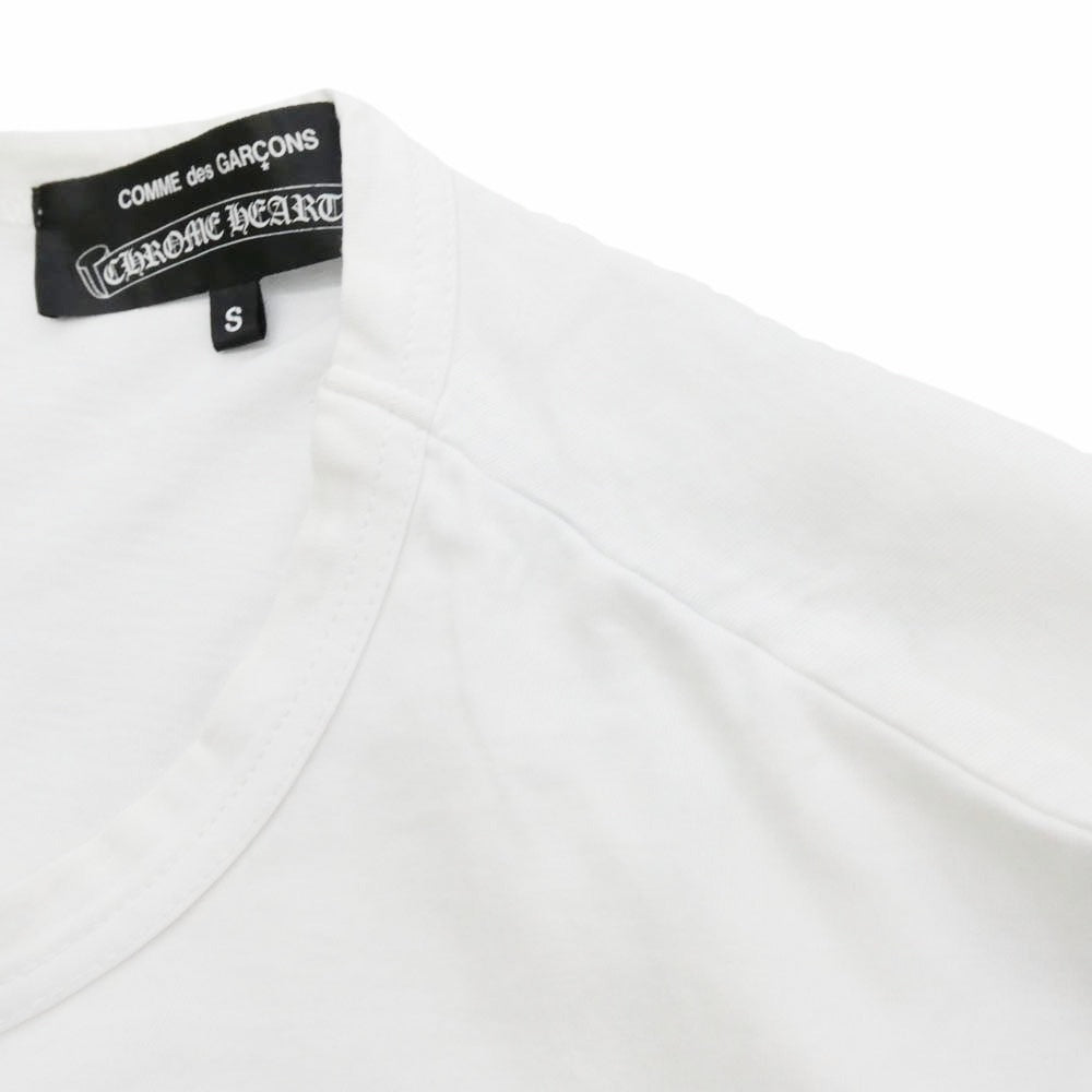 CHROME HEARTS クロムハーツ（原本無） COMME des GARCONS コムデギャルソン DSMG ドーバーストリートマーケット銀座限定 スクロールラベルプリント 半袖 Tシャツ ホワイト系 マルチカラー系 S【中古】