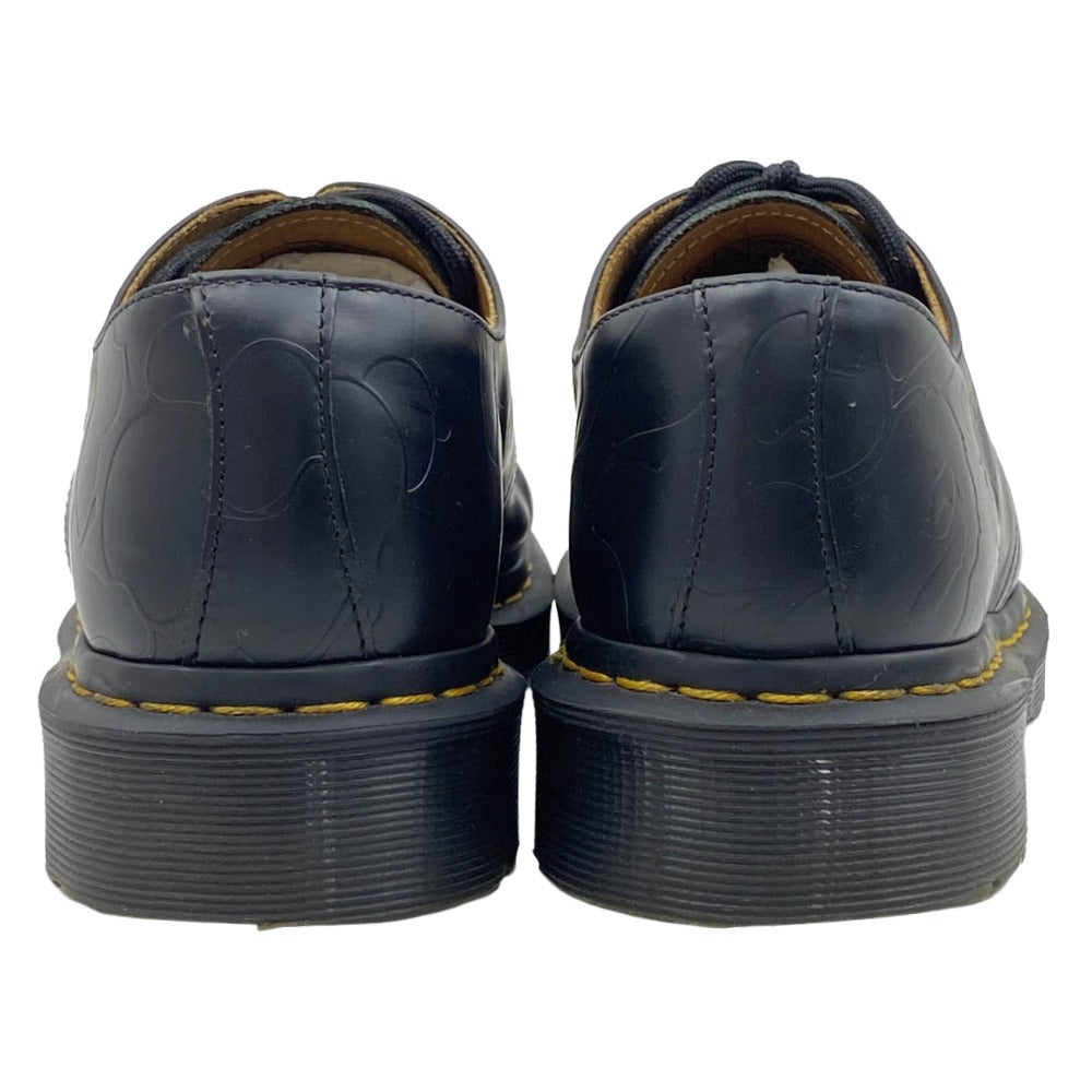 A BATHING APE アベイシングエイプ Dr.Martens ドクターマーチン 1461 BAPE x Dr. Martens Emboss 3EYE SHOE ドクターマーチン エンボス 猿カモ 猿迷彩 イエローウェルトステッチ 3 ホール シューズ ブラック系 US9【中古】