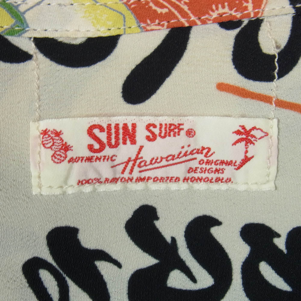SUN SURF サンサーフ SS33332 ORIENTAL SCRIPTURES 写経瓦版 和柄 半袖 アロハシャツ ベージュ系 M【中古】