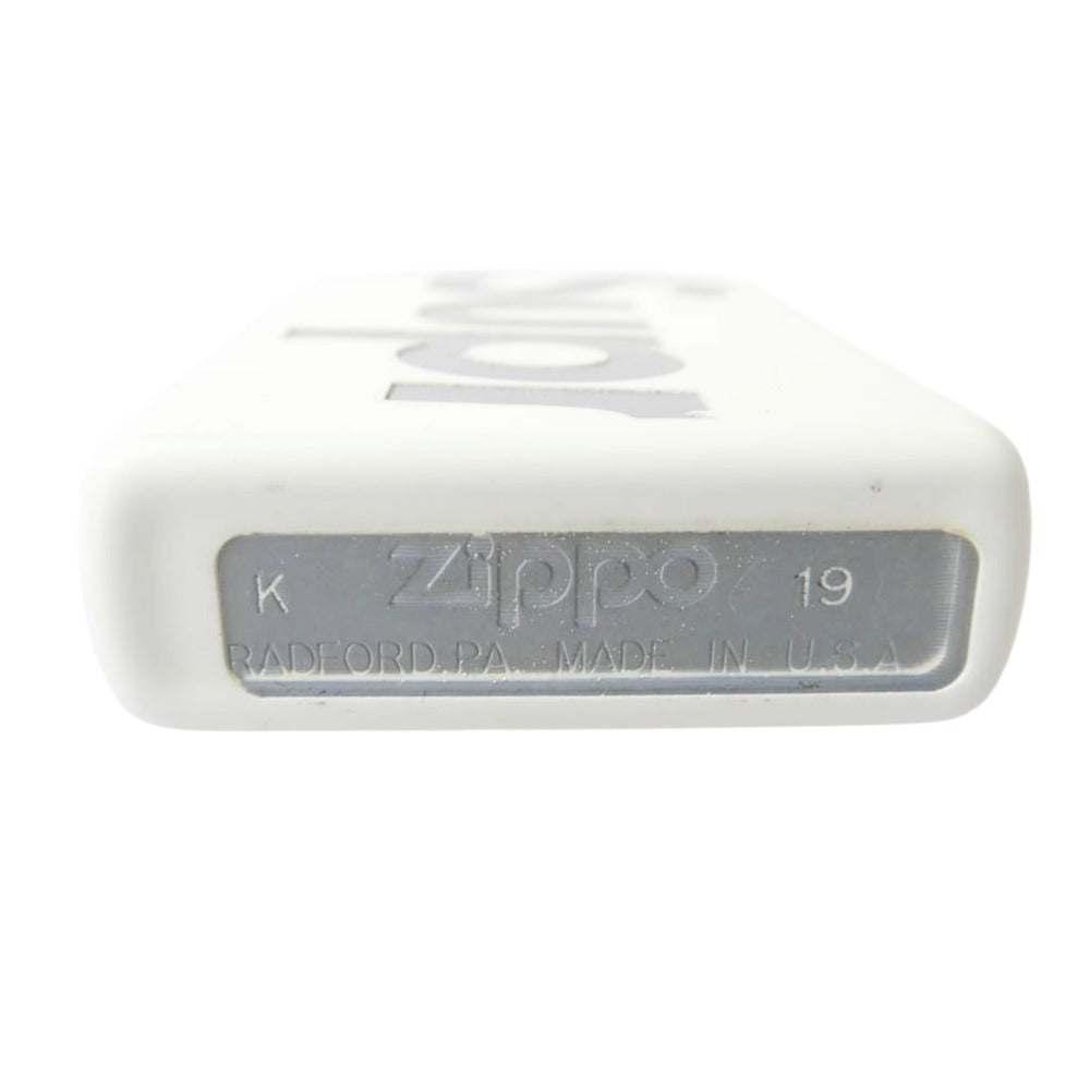 Supreme シュプリーム Glow-in-the-Dark Zippo グローインザダーク ジッポ ライター オフホワイト系【中古】