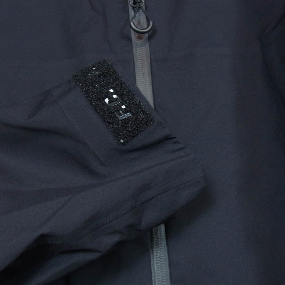 F.C.R.B. エフシーアールビー 23SS FCRB-230003 3LAYER WARM UP JACKET マウンテンパーカー ジップアップ　ジャケット ブラック系 M【中古】