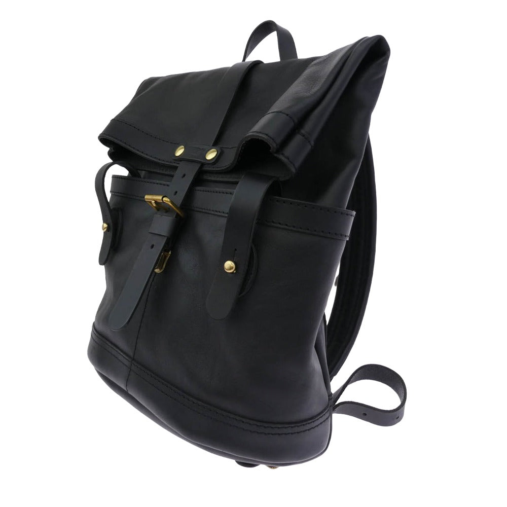 HERZ ヘルツ ダブルポケットのおじぎリュック オールレザー ロールアップ リュックサック バックパック Mサイズ ブラック系【中古】