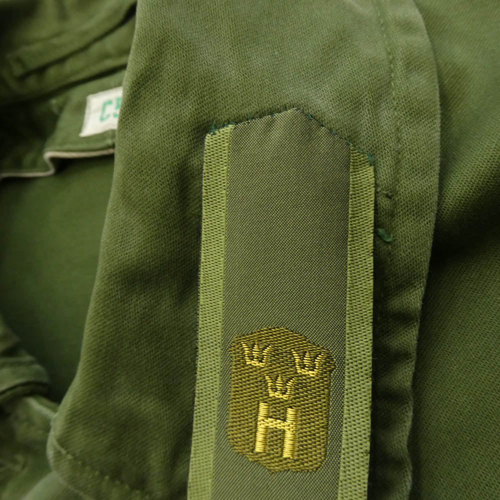 ミリタリー 60s 70s M-59 C54 スウェーデン軍 スリークラウン刺繍 フィールドコート グリーン系【中古】