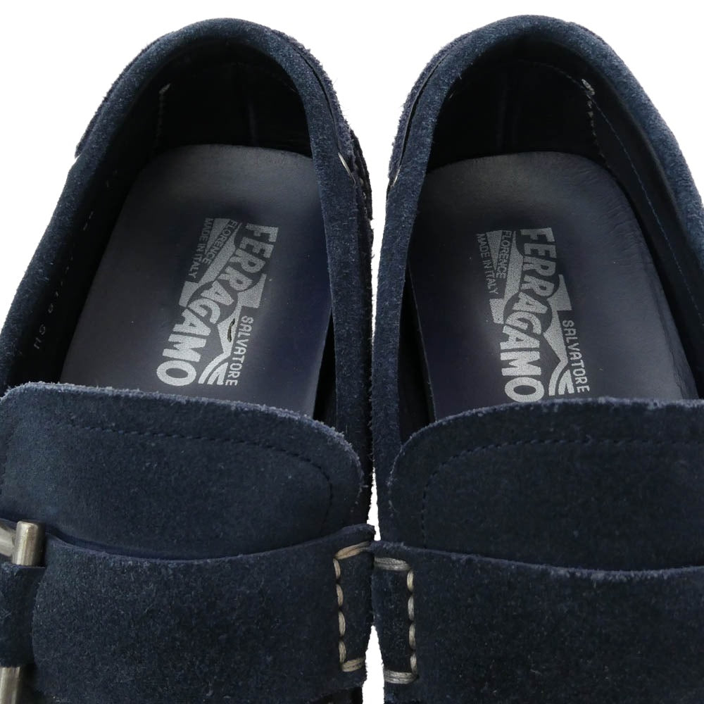 Salvatore Ferragamo サルヴァトーレフェラガモ ガンチーニストラップ スエード ドライビング シューズ ネイビー系 7.5EE【中古】