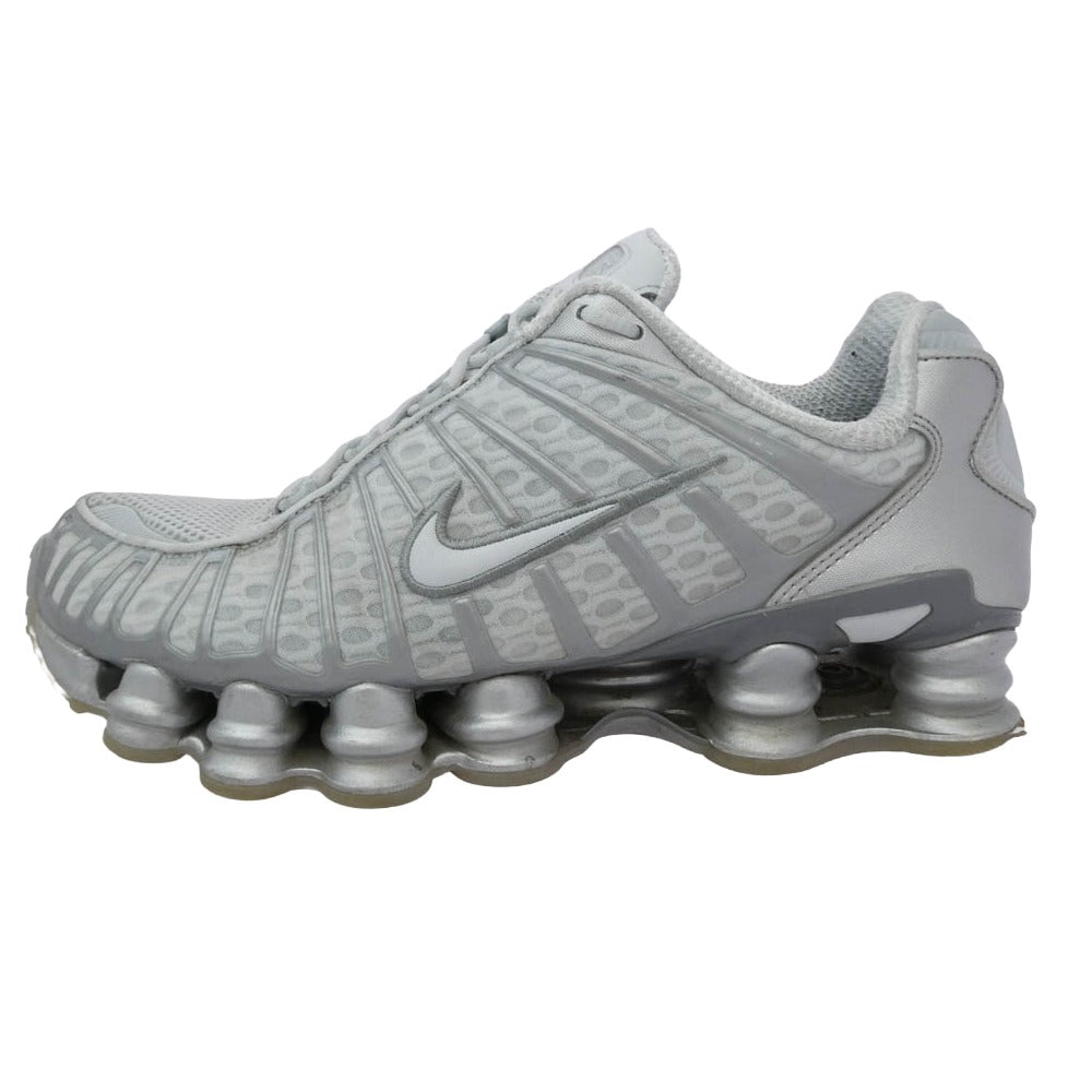 NIKE ナイキ Women's Shox TL Pure Platinum and Metallic Silver ウィメンズ ショックス TL ピュアプラチナム アンド メタリックシルバー ローカット スニーカー シルバー系 27cm【中古】