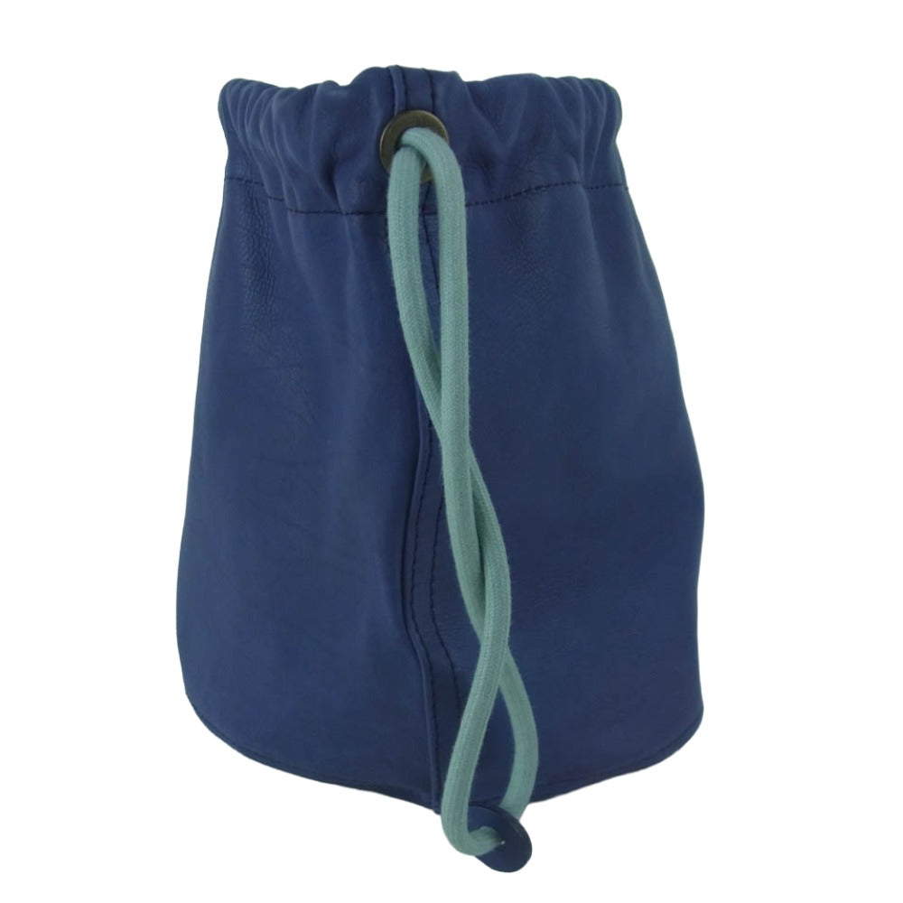 genten ゲンテン 49586-84 ギャランティ付属 MANNINE マンナイン レザー 巾着 バッグ ポーチ ブルー系【中古】