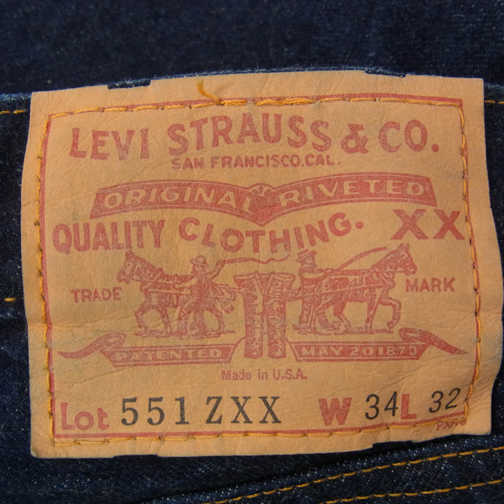 Levi's リーバイス バレンシア工場製 USA製 ボタン裏555 551ZXX セルビッチ デニム パンツ インディゴブルー系 34【中古】
