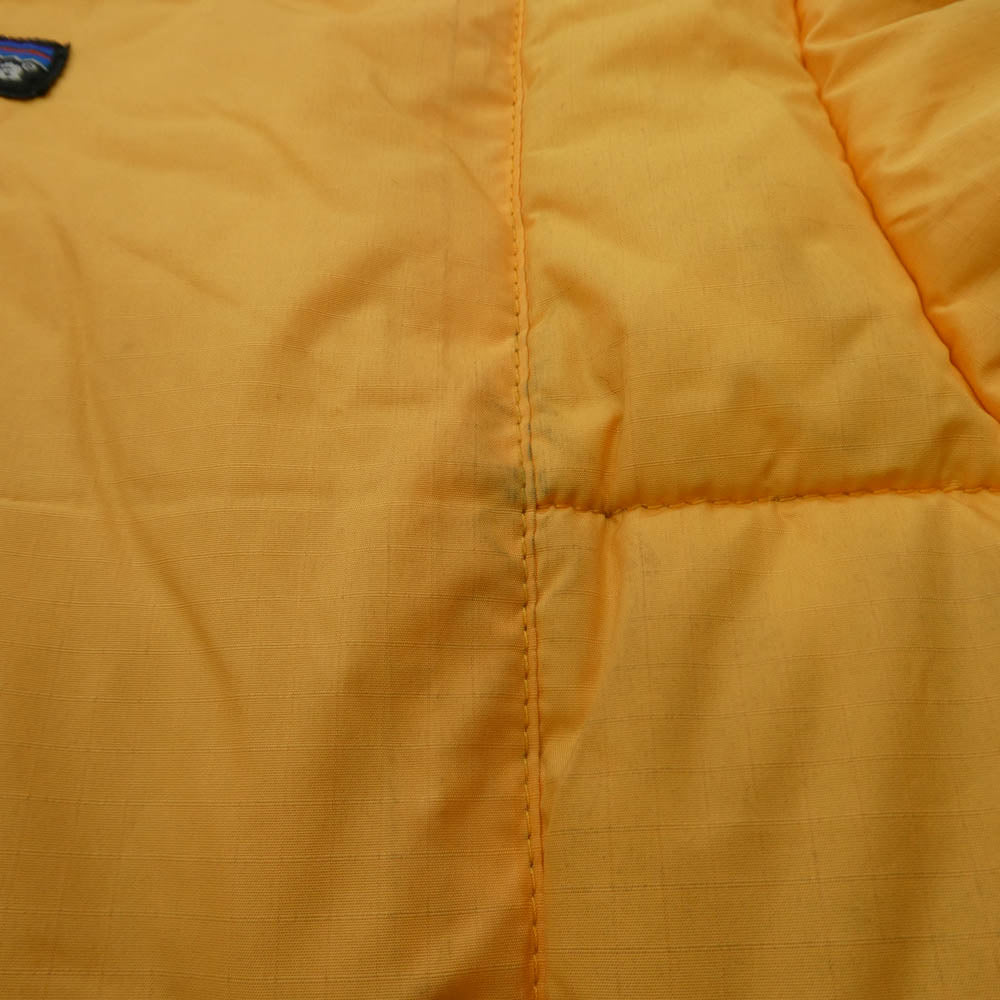 patagonia パタゴニア 99AW 84098 99年製 DAS PARKA ダスパーカ バターナッツ 中綿 ジャケット スタッフサック付属 イエロー系 XS【中古】