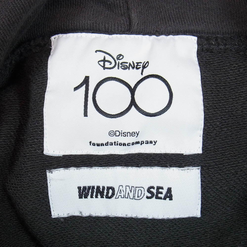 WIND AND SEA ウィンダンシー WDS-C-DSN-23-Q4-01 × Disney ディズニー MICKEY MOUSE HOODIE ディズニー100周年 ミッキーマウス プリント プルオーバーパーカー フーディー チャコール系 M【中古】