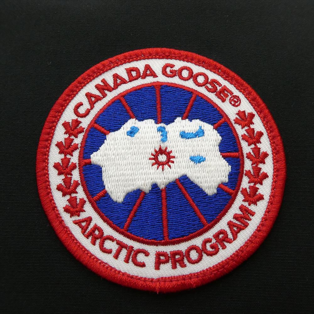 CANADA GOOSE カナダグース 4150MR FREESTYLE VEST フリースタイル ロゴワッペン ナイロン ダウンベスト ブラック系 XS【中古】