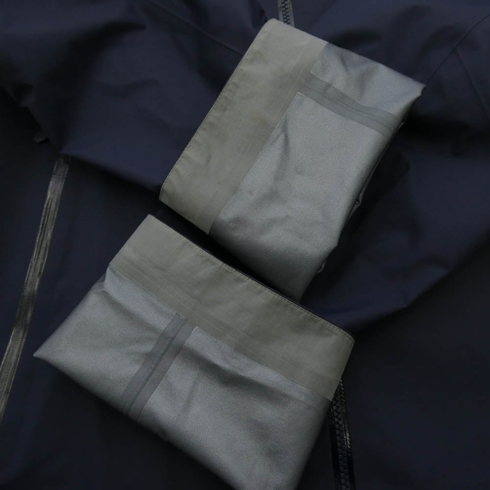 ARC'TERYX アークテリクス X000009684 Beta SL Jacket ベータ SL ジャケット ネイビー系 M【美品】【中古】