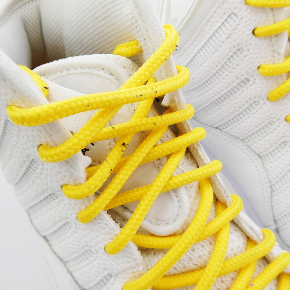 Supreme シュプリーム DX3292-100 × Nike Air Bakin White/Amarillo ナイキ エアベイキン ホワイト アマリロ スニーカー ホワイト系 24.5cm【中古】