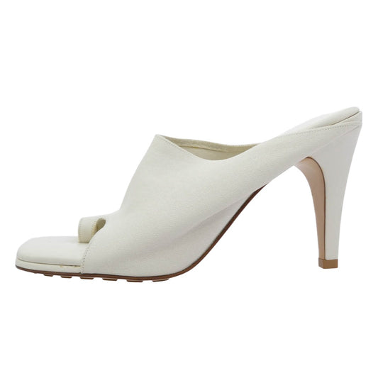 BOTTEGAVENETA ボッテガヴェネタ ストレッチ トング ミュール レザー ヒールサンダル ホワイト系 36.5【中古】