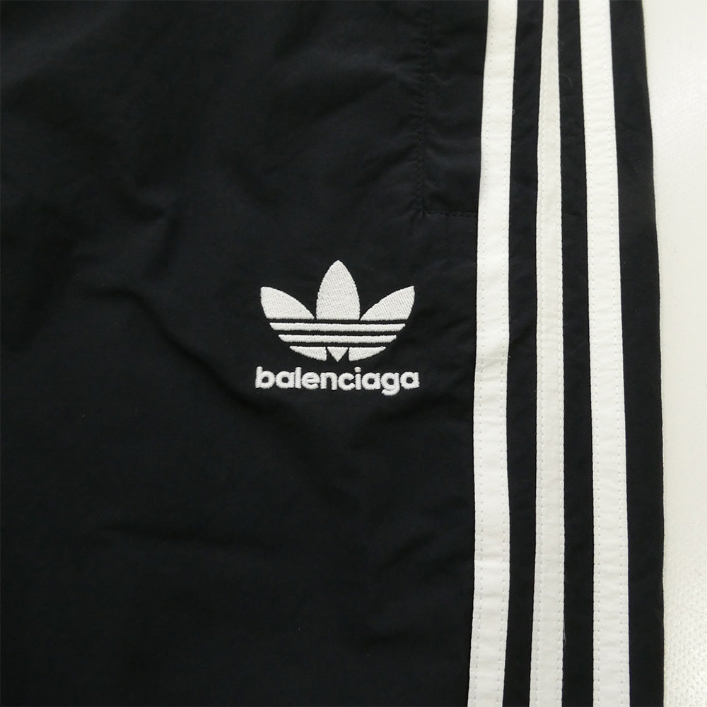 BALENCIAGA バレンシアガ 23SS 725597 TNQ25 × ADIDAS アディダス サイドライン ロゴ トラック パンツ ブラック系 ホワイト系 34【中古】