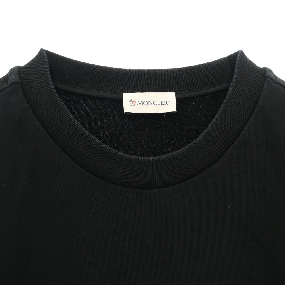 MONCLER モンクレール F10918G72500 V8130 モンクレールジャパンタグ MAGLIA GIROCOLLO ラバーワッペン付 フロントジップポケット スウェット トレーナー ブラック系 L【中古】