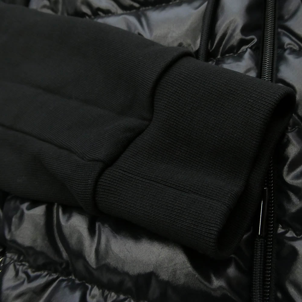 MONCLER モンクレール H10918G00009 809KR モンクレールジャパンタグ MAGLIA CON CAPPUCCIO マグリア コン カプチーオ ダウン切替 ジップアップ パーカー フーディ ブラック系 L【中古】